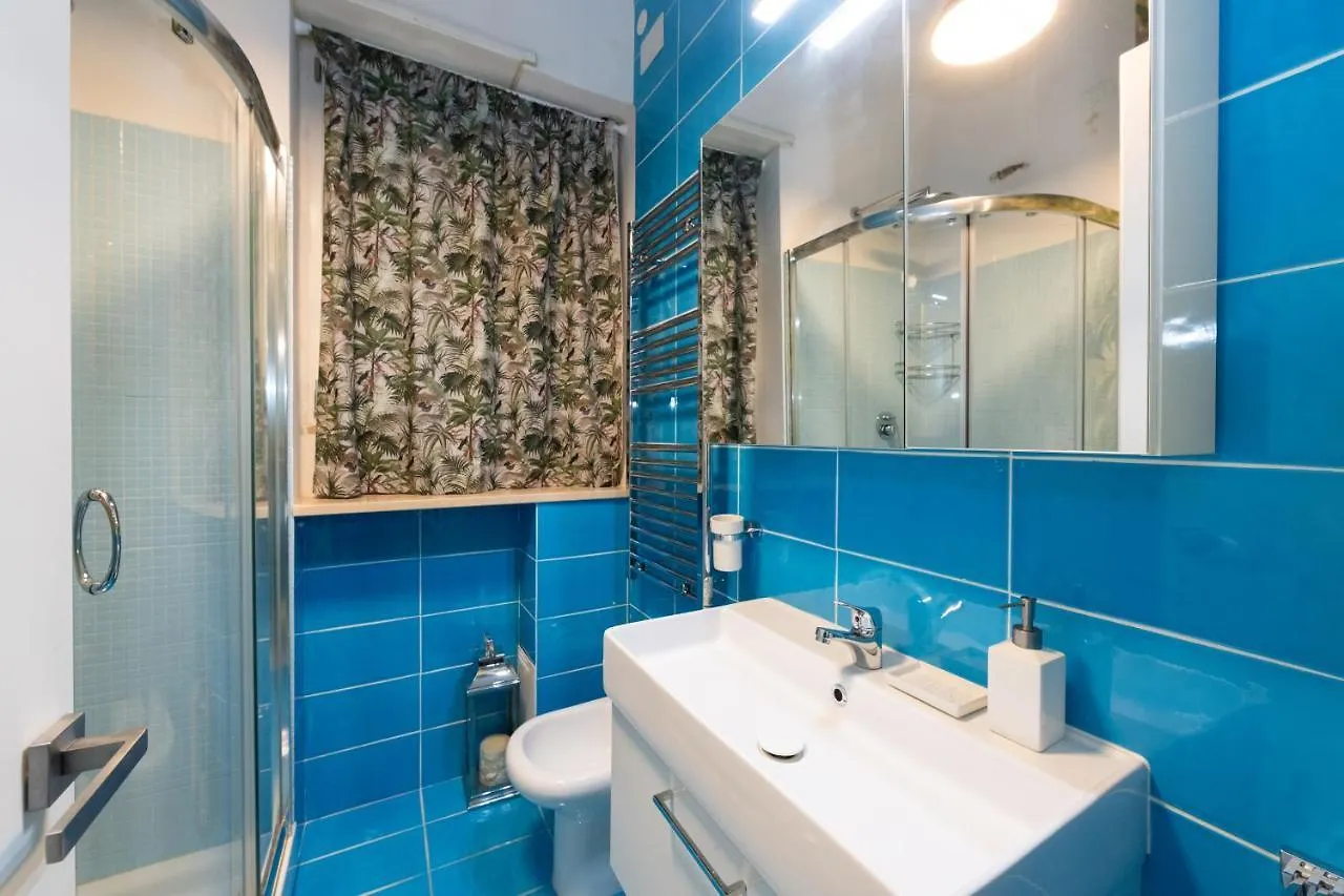 Casa Vegezio Near Vatican Museum And Metro Cipro Private Garden Check-In From 3 Pm To 10 Pm Italia
